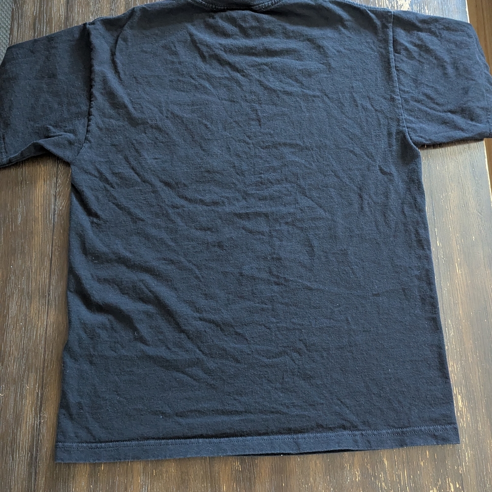 Black Short Sleeve Tee with Crew Neck - Picture 3 of 4